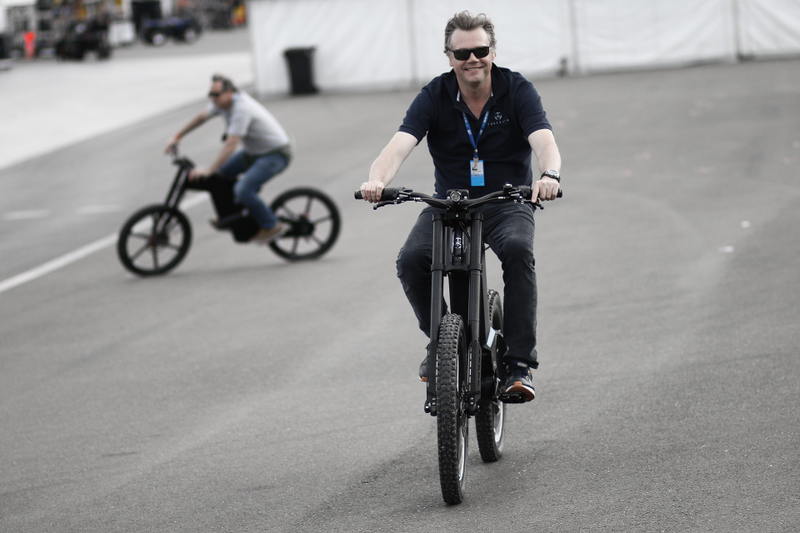 Illustration for article titled What It's Like to Ride This Incredible E-Bike at 40 Miles Per Hour